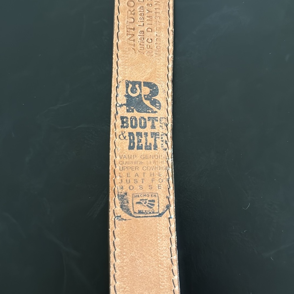 Men's Tan Leather Belt with Silver Buckle Hecho En México